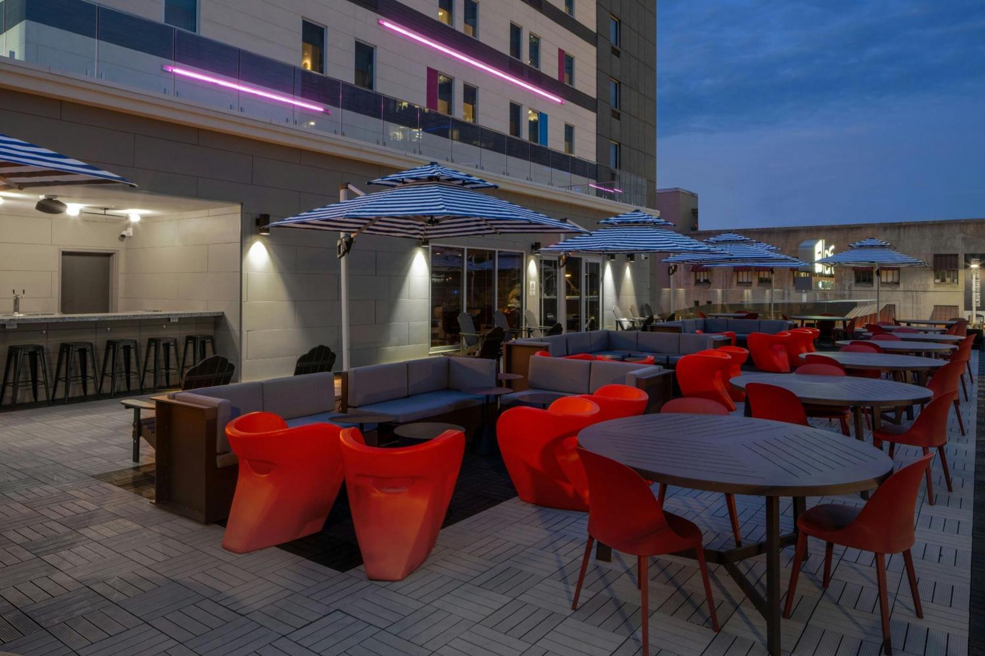 Aloft Memphis Downtown Hotel ภายนอก รูปภาพ